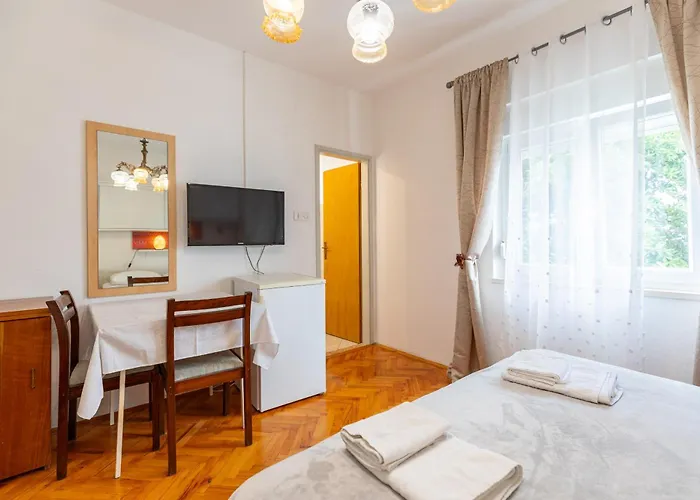 Tinka, No 3 Gasthof 3*