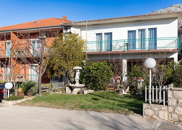 Tinka, No 3 Starigrad Paklenica